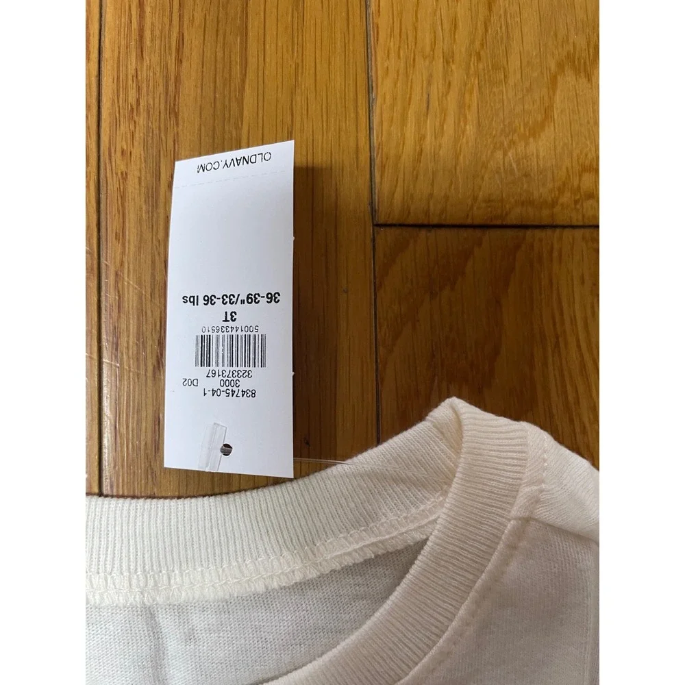 Old‎ Navy Kids Valentine Conversation Heart Long Sleeve Graphic T-Shirt Cream 3T